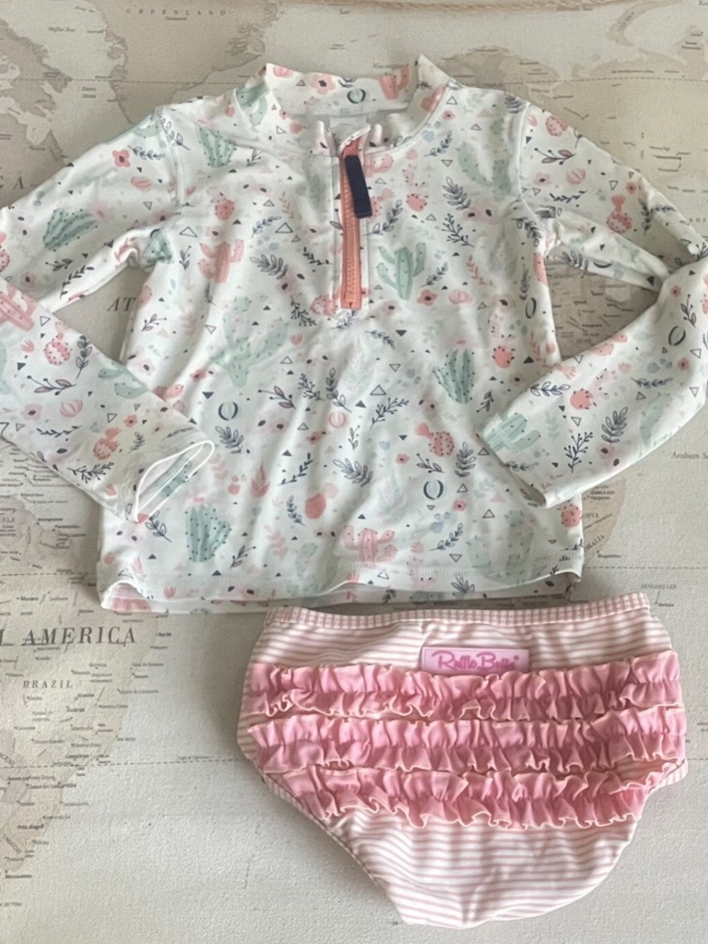 Ruffle Butts Rash Guard & Ruffled Swim Bottoms Size 5